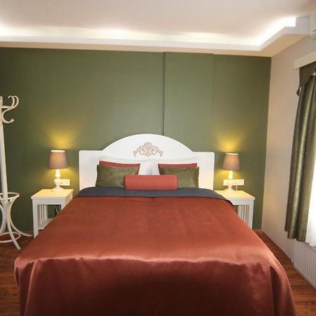 Hotel Taksim Home Istanbul Exterior photo