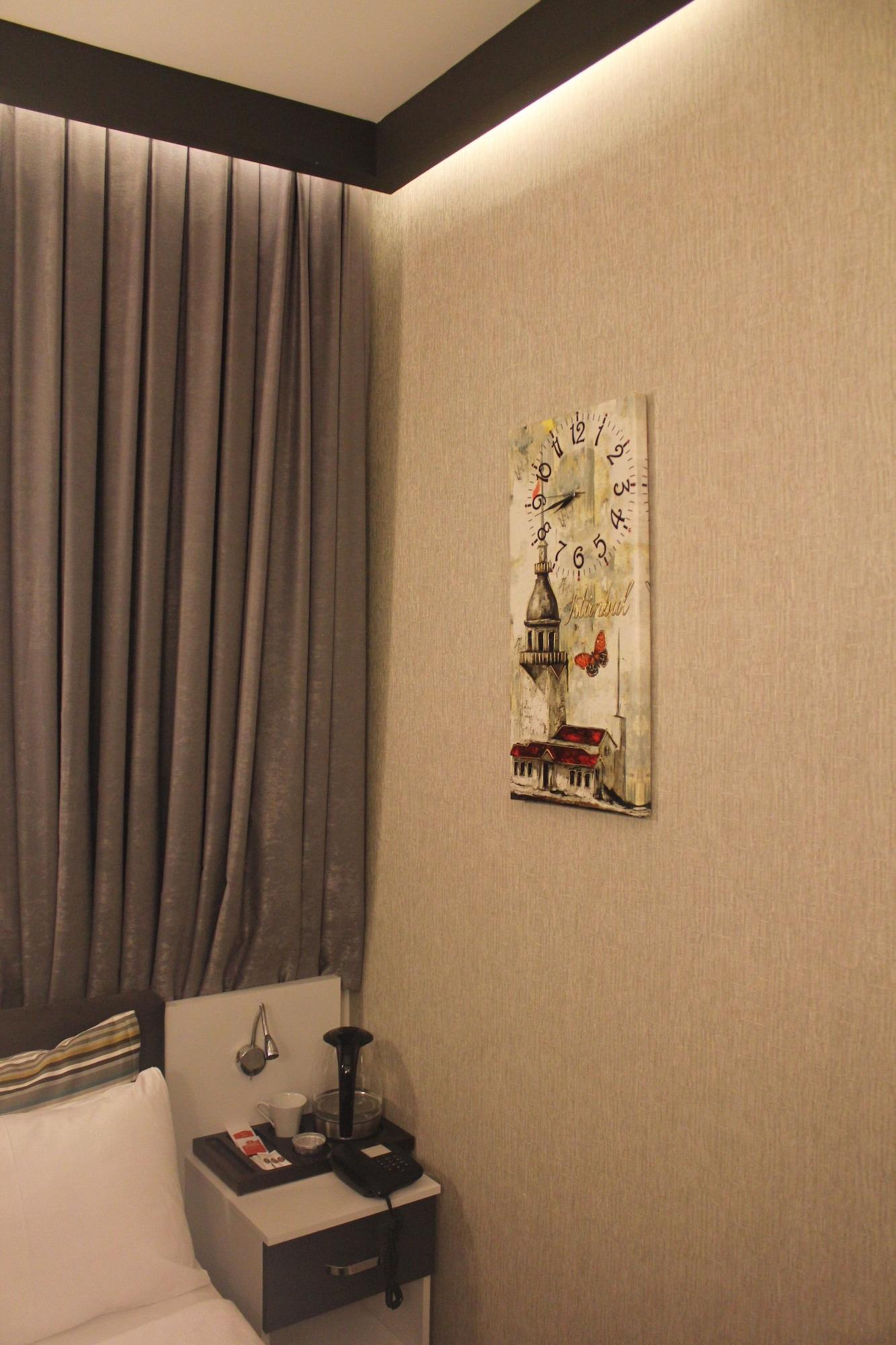 Hotel Taksim Home Istanbul Exterior photo