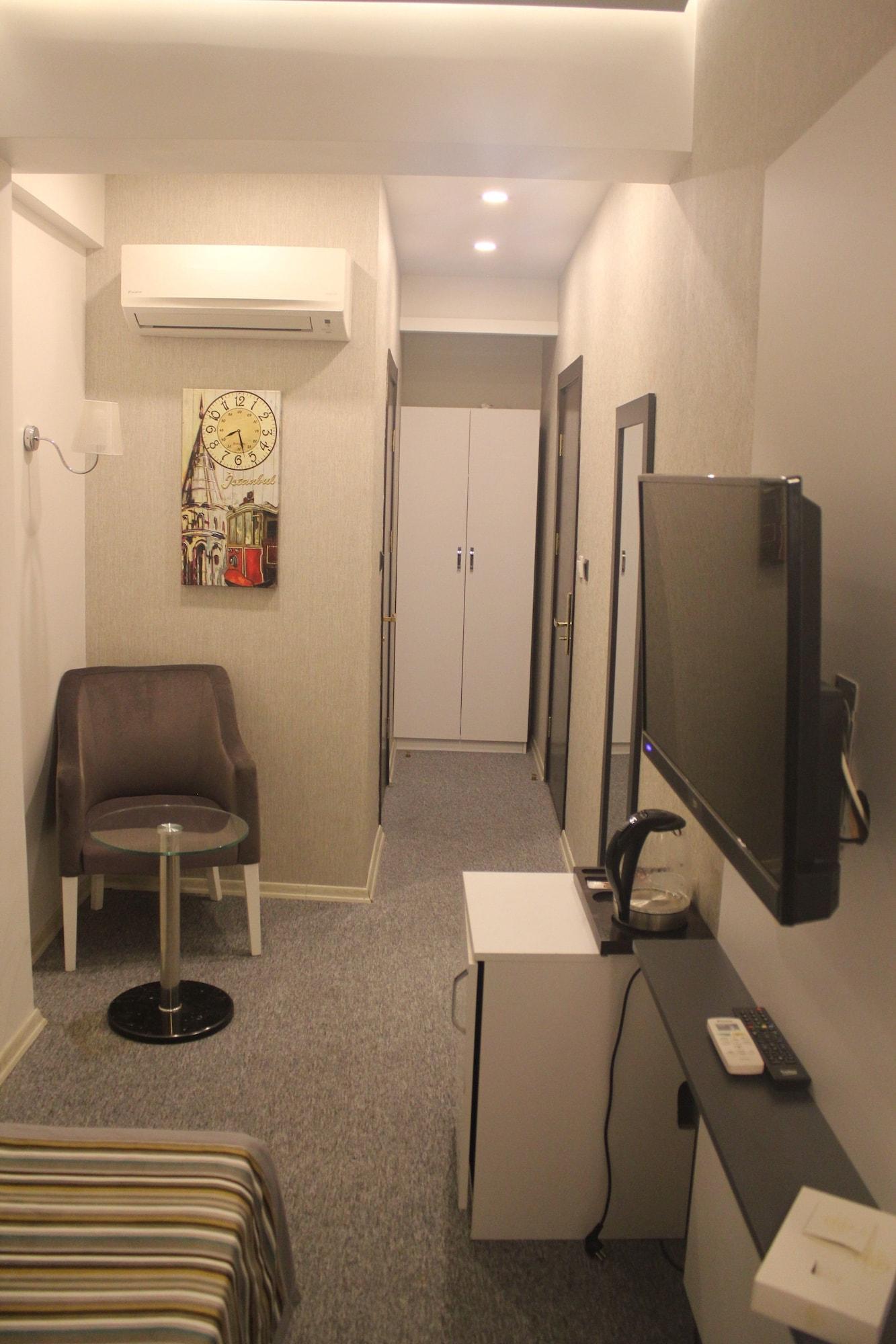 Hotel Taksim Home Istanbul Exterior photo