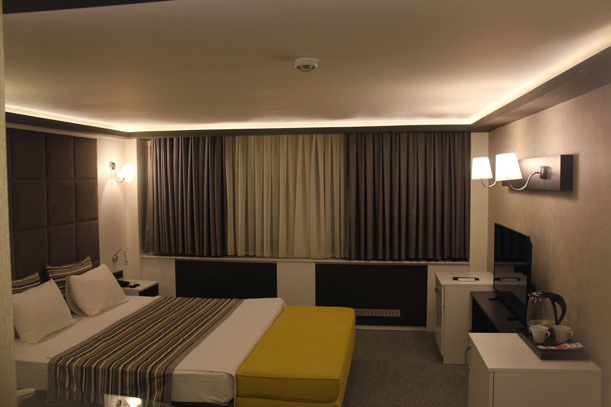 Hotel Taksim Home Istanbul Exterior photo